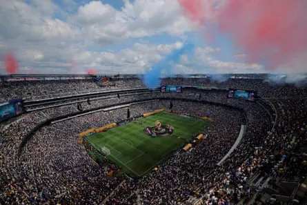 Victor Montagliani croit qu'il y a de la place pour élargir la Coupe du Monde des Clubs Victor Montagliani croit qu'il y a de la place pour élargir la Coupe du Monde des Clubs