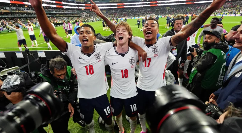 Players and staff to reap £19m bonus bonanza if England win World Cup
