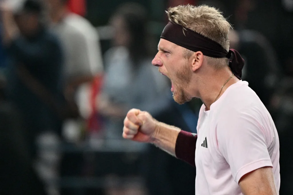 Alejandro Davidovich s’impose en quart de finale à Shanghaï