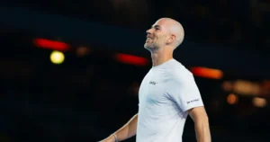 Mannarino évoque le coût du haut niveau à 38 ans après sa défaite à Shanghai