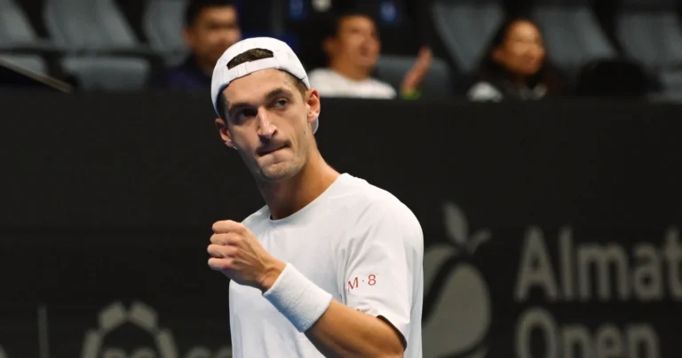 Atmane s’impose face à Bellucci après trois jeux décisifs à Almaty