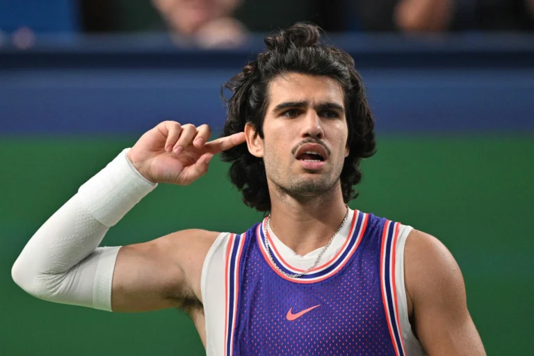 Alcaraz reste positif après sa défaite à Shanghaï