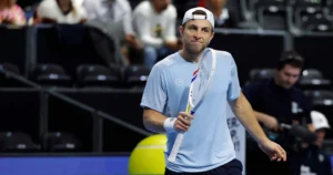 Tallon Griekspoor remporte le tournoi de Bruxelles après avoir perdu un set