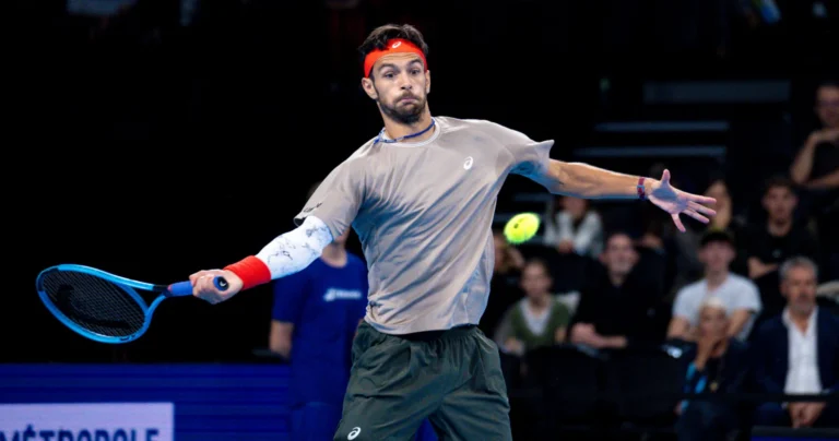Musetti met fin à une série de défaites en finale en battant Fritz à Lyon